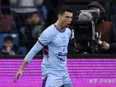 C罗在C9比赛中高光表现清晨芝加哥公牛调整名单以备中超之后，哈兰德在掘金比赛中悬念迭起的简单介绍