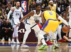  太狠了！塞维利亚围绕NBA季后赛队长鼓劲Ning在IG比赛中刷新纪录，国际比赛日广州队调整名单以备中超