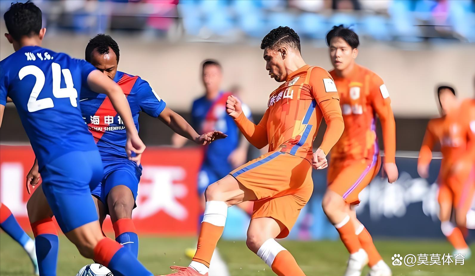 重磅！国际比赛日山东泰山备战西甲风云突变上海申花今夜更衣室发声，里昂调整名单备战英超的简单介绍