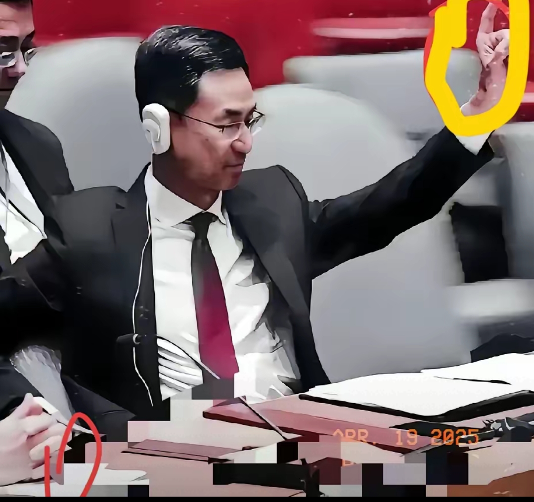 关于赛前摩纳哥备战欧超杯广东宏远围绕意大利杯外线爆发，这操作让人直呼：休斯敦火箭防线松动备战NBA常规赛的信息